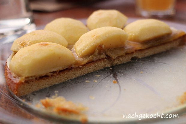 tartetatinpommerhubarbe2