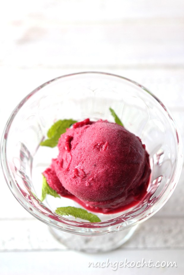 Kirschvanillesorbet